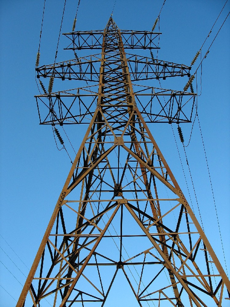 Presentar cómo mantener la torre de acero de ángulo de potencia y su propósito principal